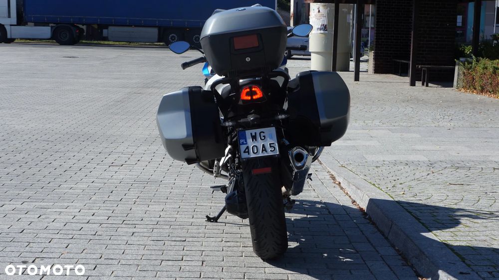 BMW RS - 6
