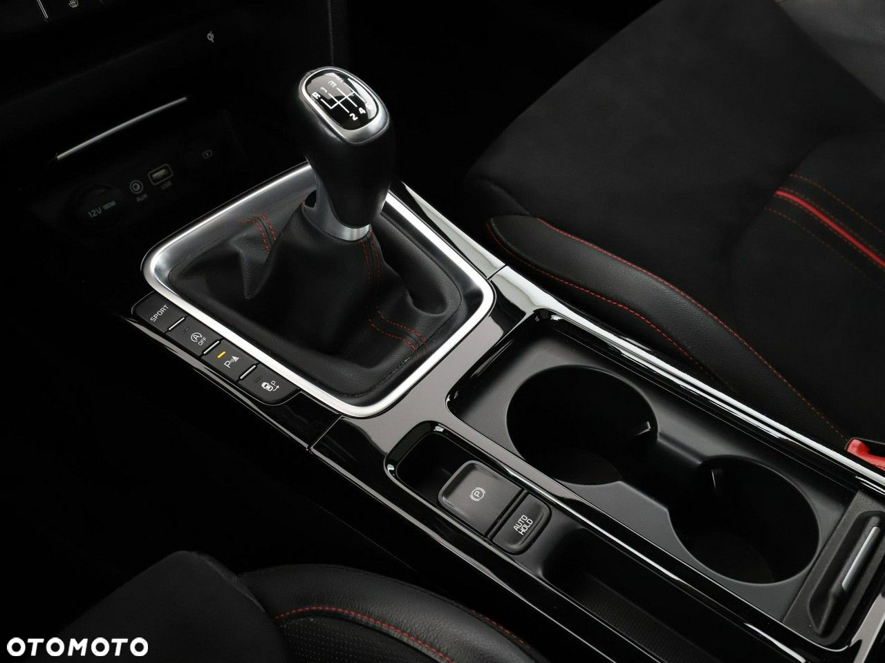 Kia ProCeed 1.6 T-GDI GT - 30