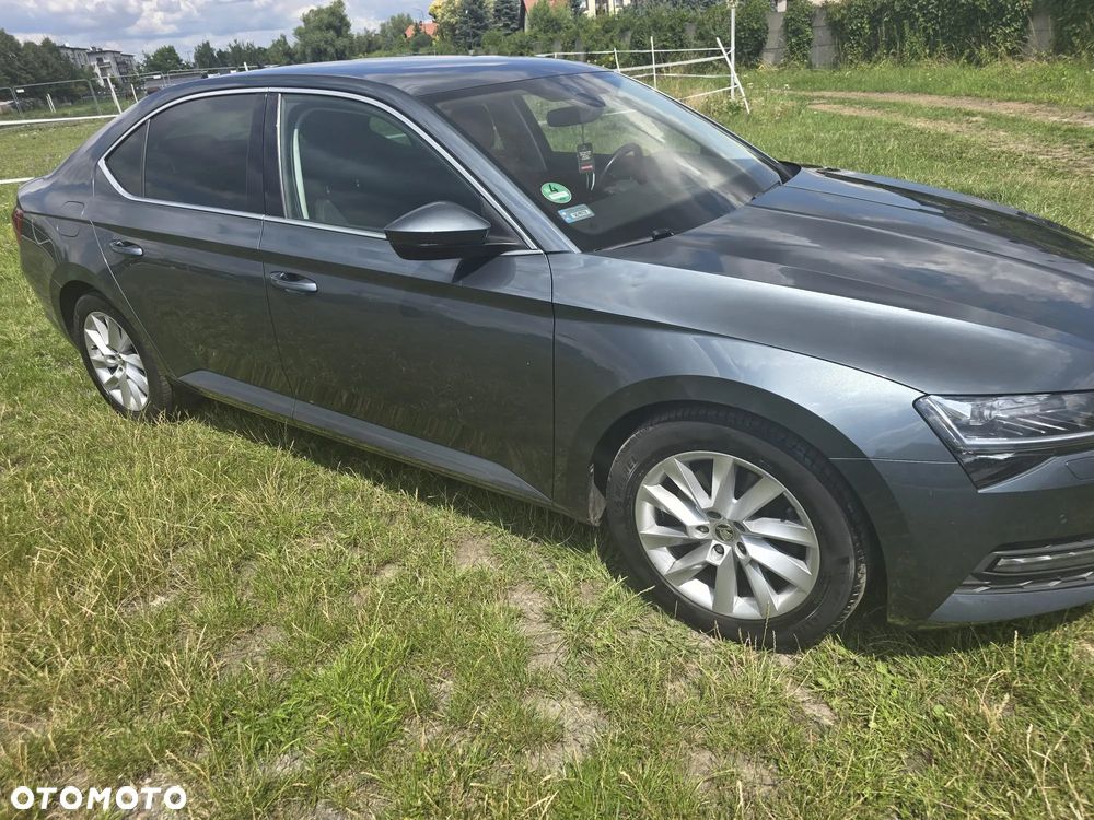 Skoda Superb 2.0 TDI Ambition - 2