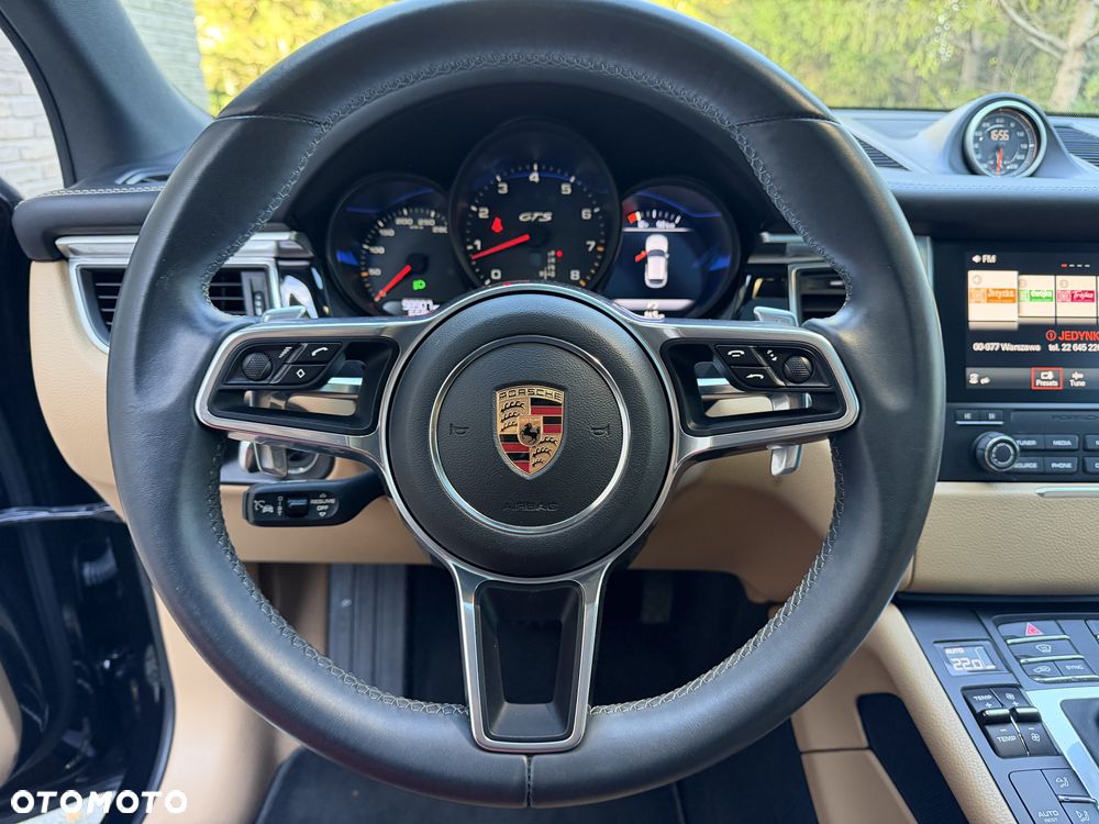 Porsche Macan GTS PDK - 32