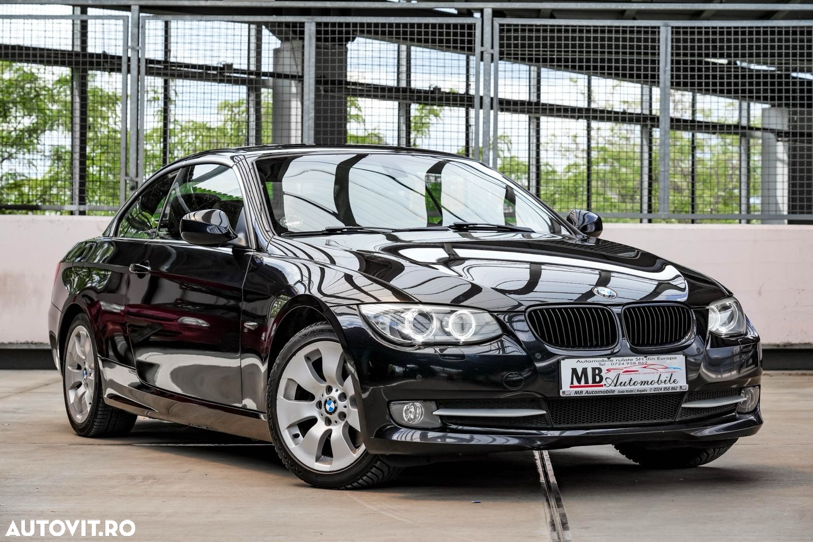 BMW Seria 3 320d Cabriolet - 2