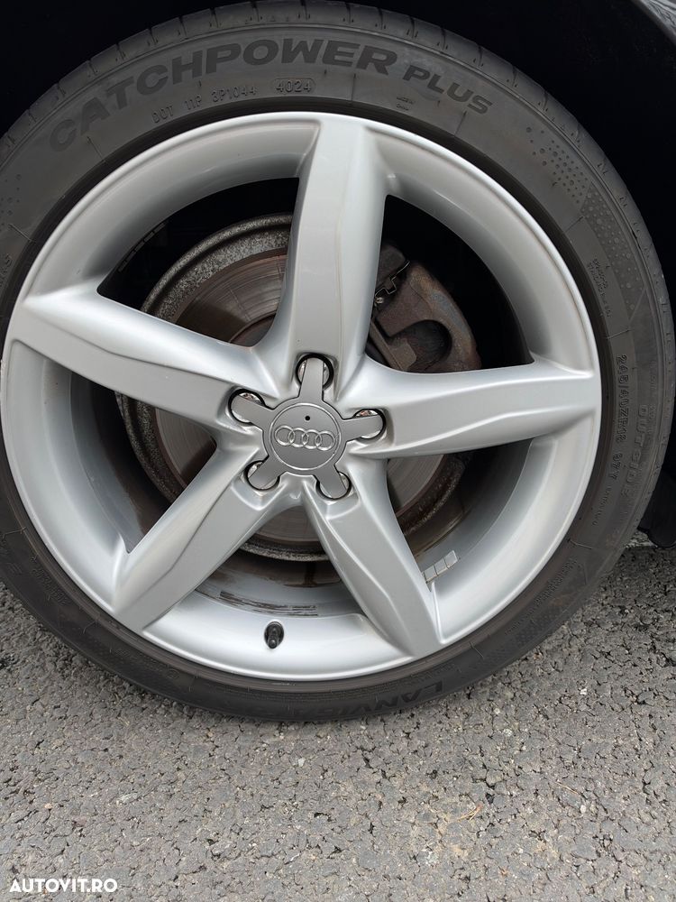 Audi A4 Avant - 11