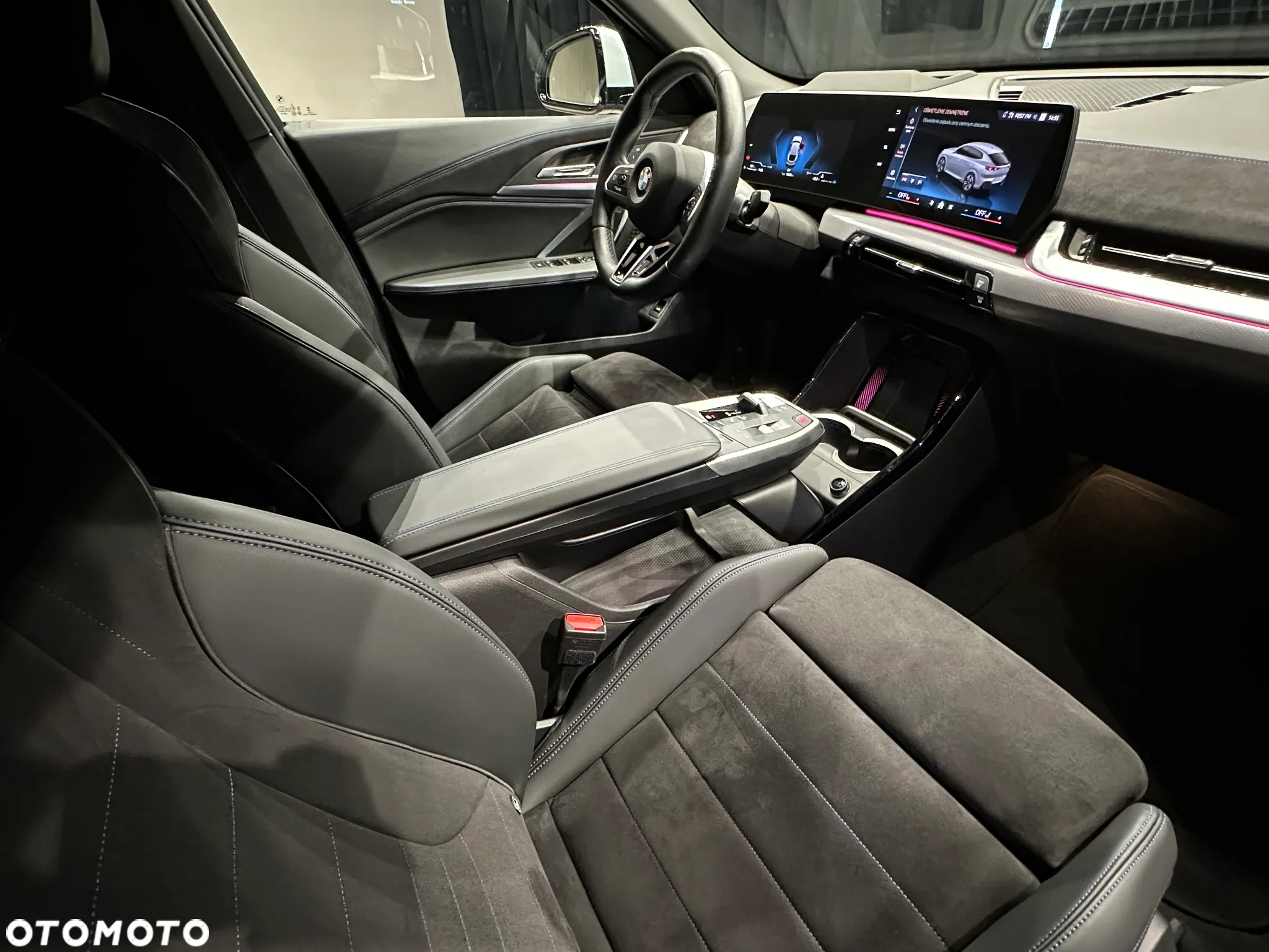 BMW X2 - 16