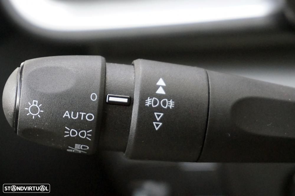 Citroën C3 1.2 PureTech Shine - 13