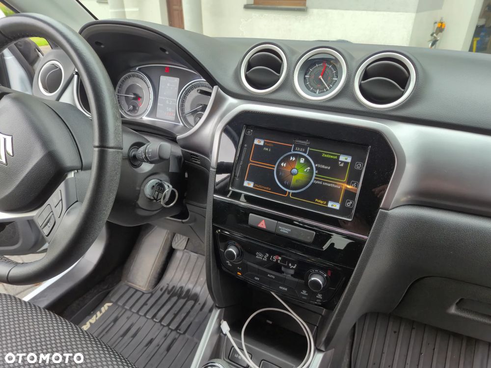 Suzuki Vitara 1.4 Boosterjet Elegance 2WD - 9