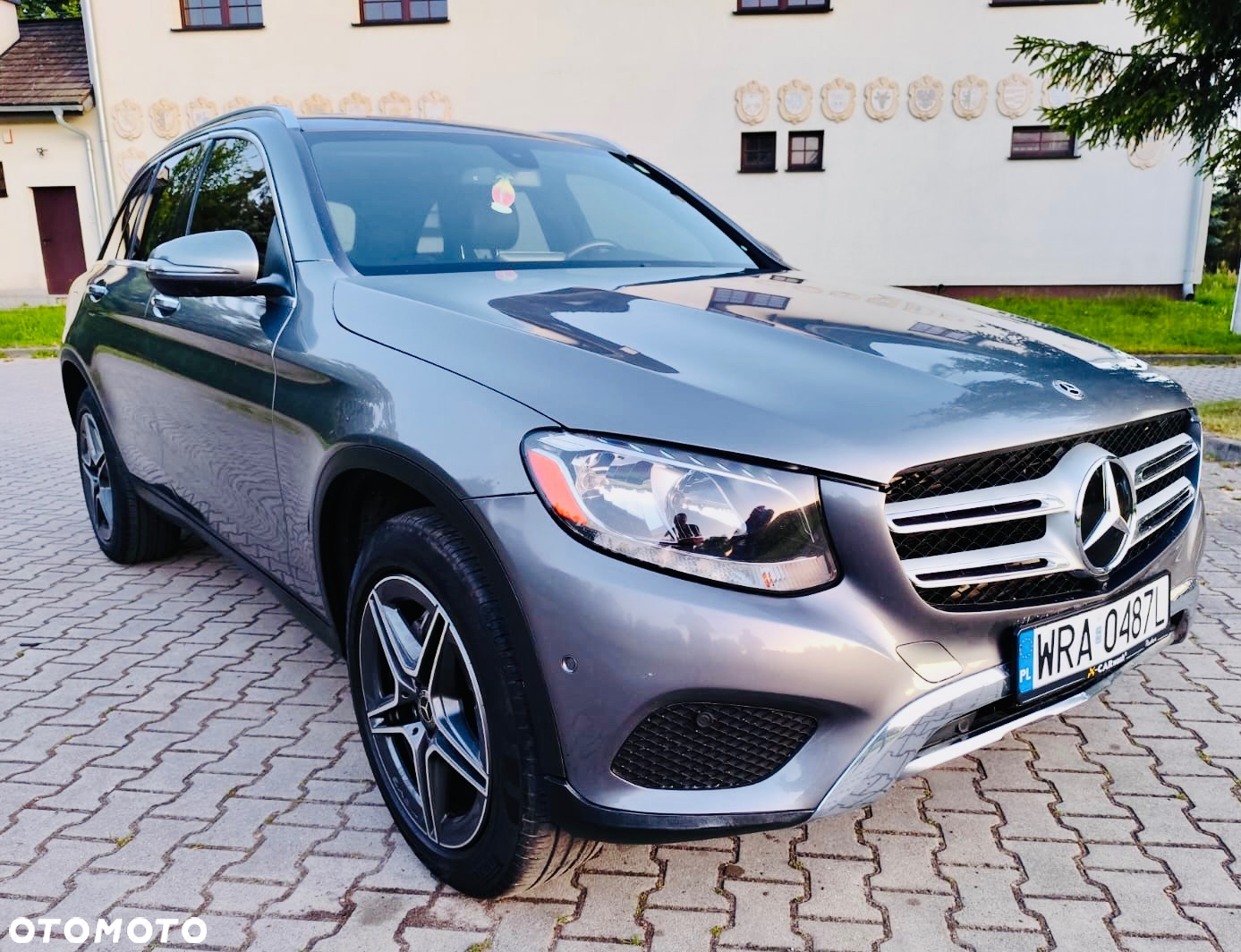 Mercedes-Benz GLC - 14