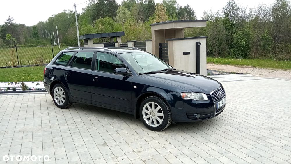 Audi A4 Avant 2.0 TDI - 9