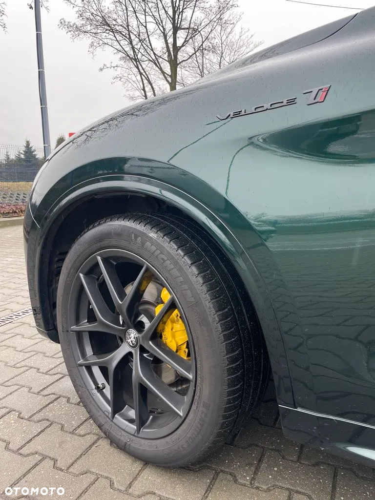 Alfa Romeo Stelvio 2.0 Turbo Veloce TI Q4 - 11