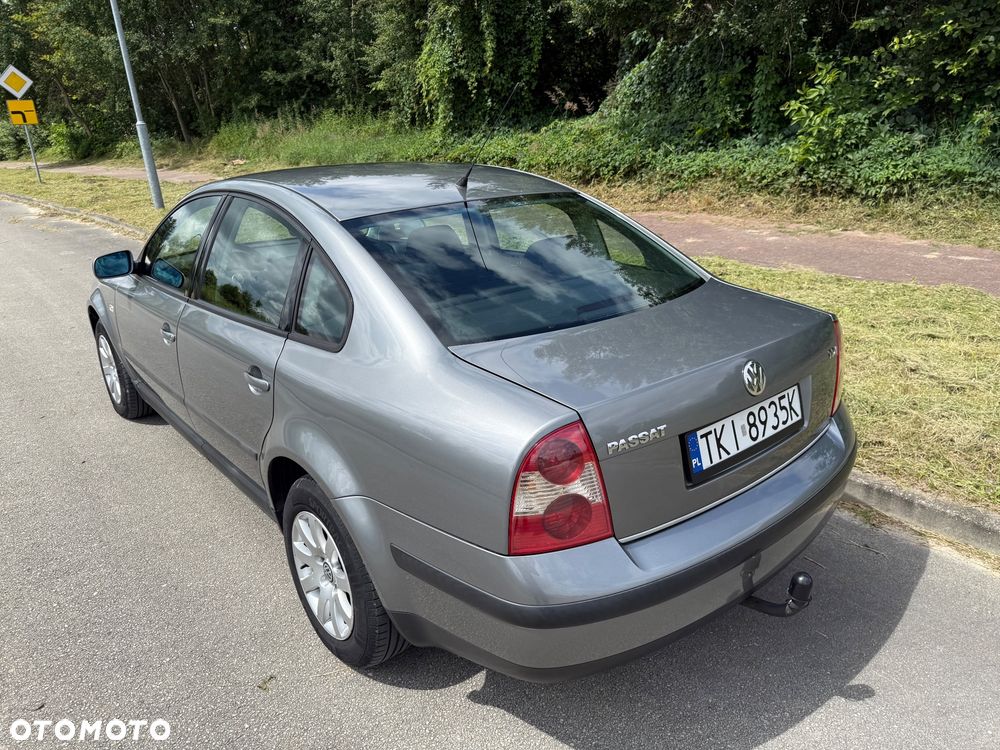 Volkswagen Passat 1.9 TDI Basis - 7