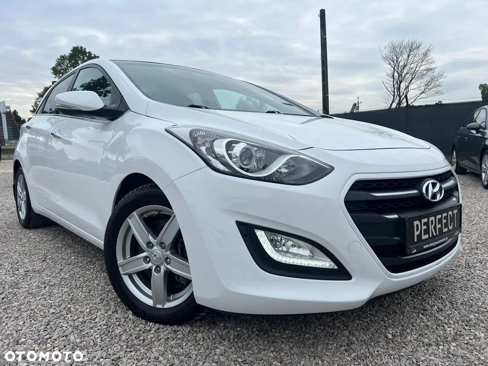 Hyundai i30 1.6 GDI Premium - 1