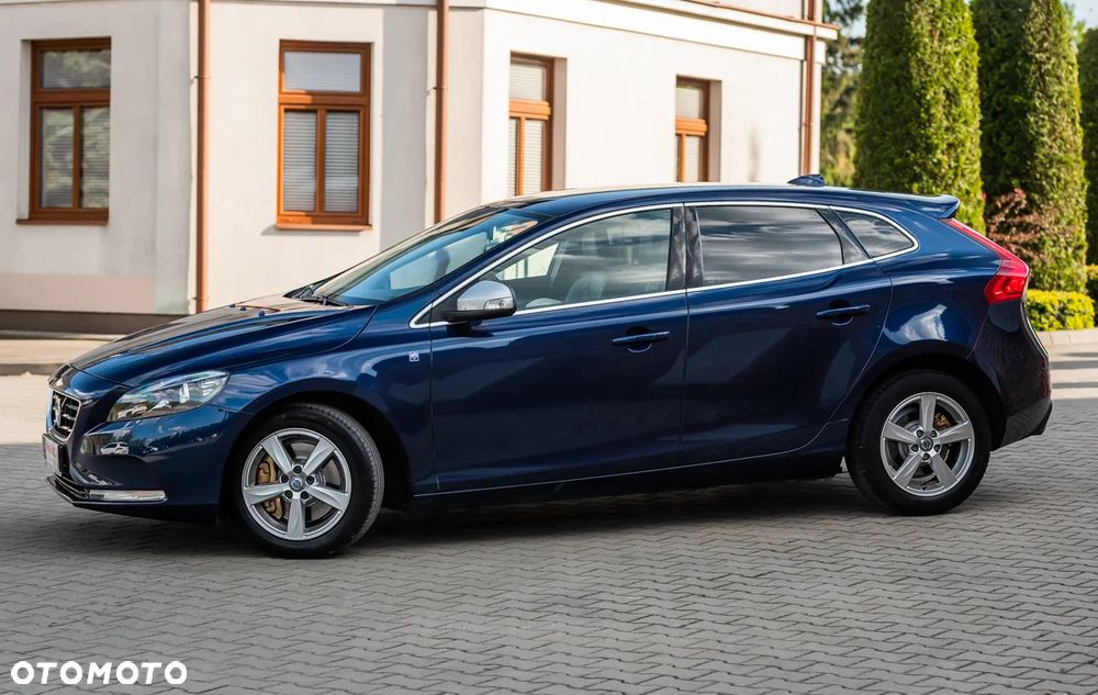 Volvo V40 D3 Drive-E Ocean Race - 5