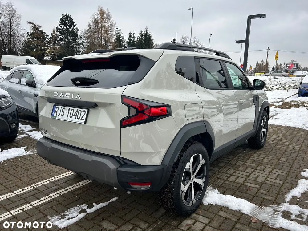 Dacia Duster 1.6 Full Hybrid 140 Journey MMT - 6