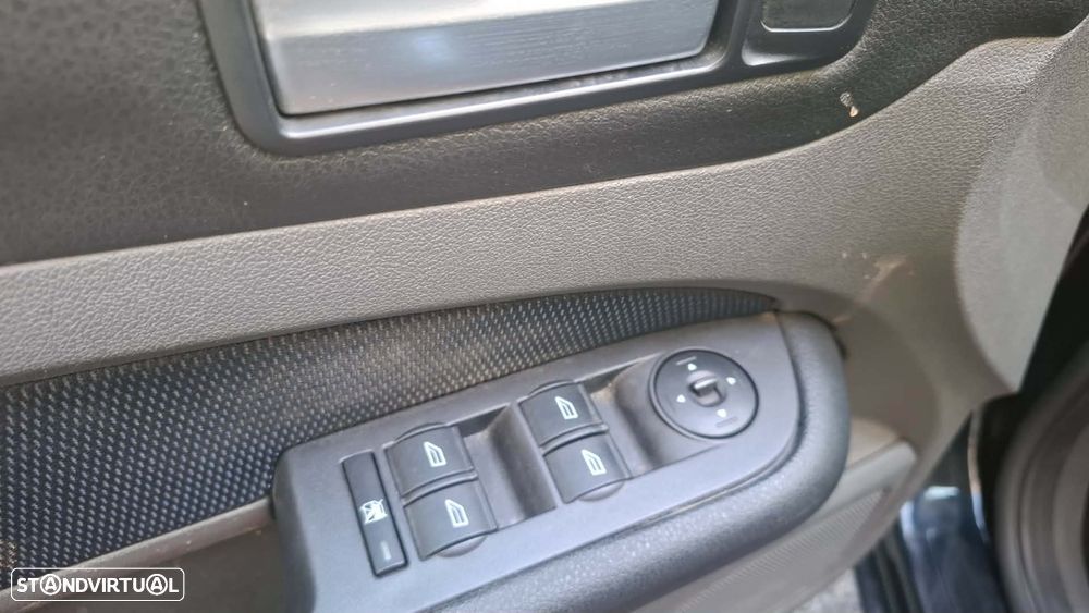 Ford Focus SW 1.6 TDCi Ghia - 15