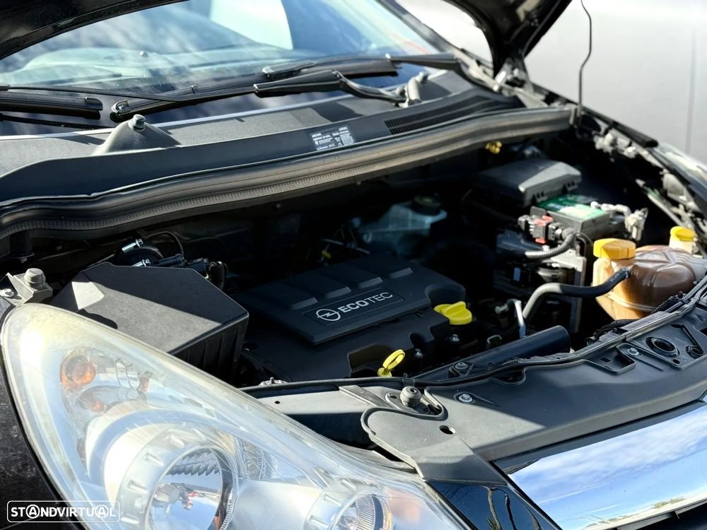 Opel Corsa 1.2 Enjoy - 10