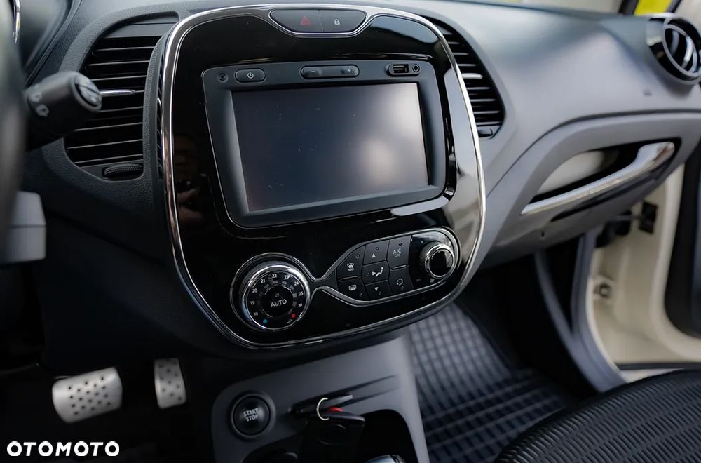 Renault Captur 1.2 Energy TCe Intens EDC EU6 - 33