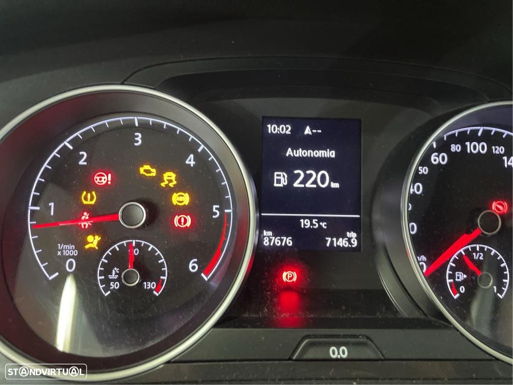 VW Golf 1.6 TDI Stream - 6