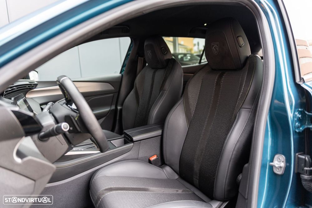 Peugeot 408 180 e-EAT8 GT - 8