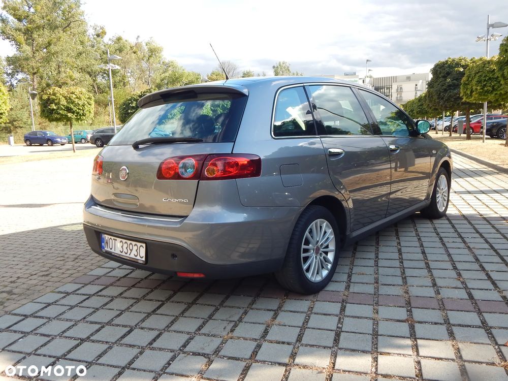 Fiat Croma 2.2 16V Dynamic - 5