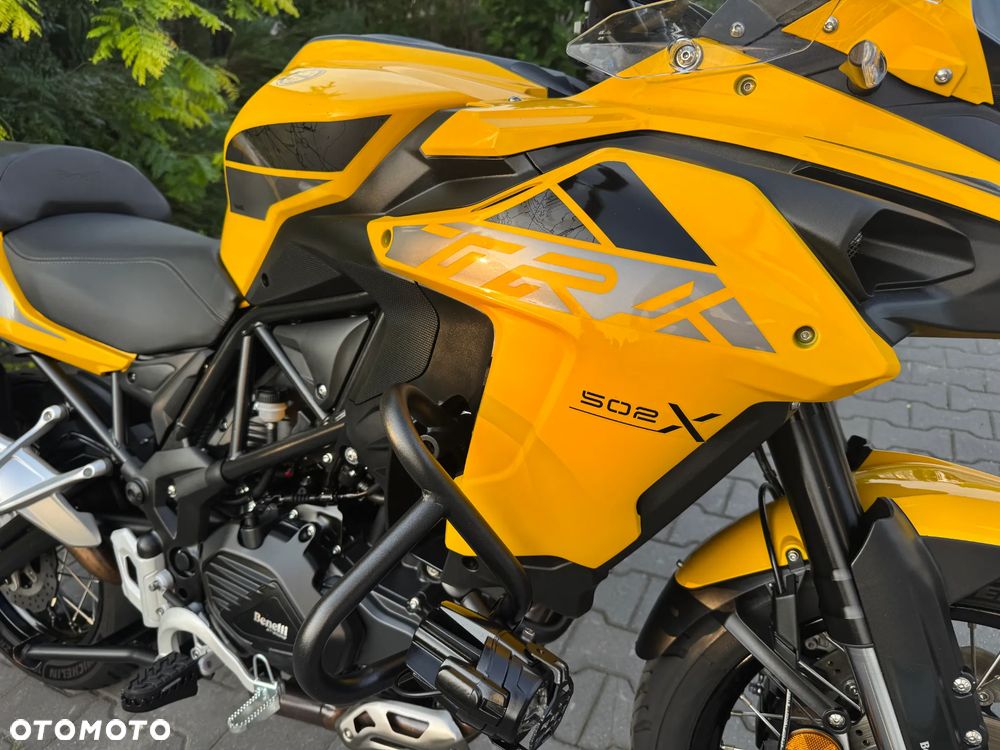 Benelli TRK 502X - 21
