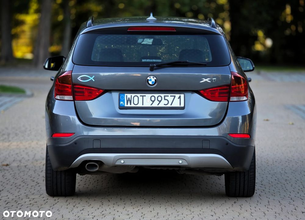 BMW X1 xDrive18d - 9