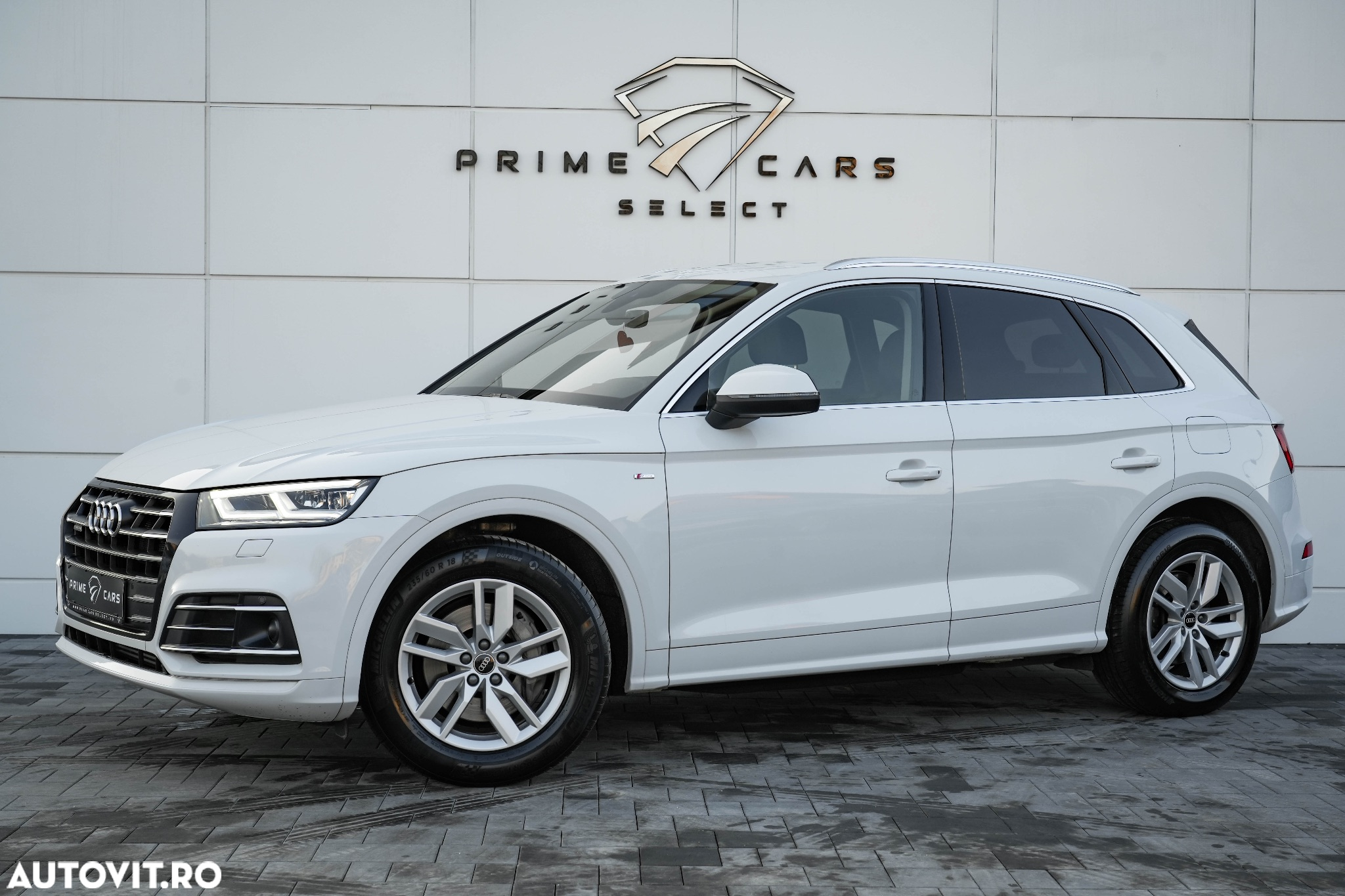Audi Q5 55 TFSIe quattro S tronic S line - 22
