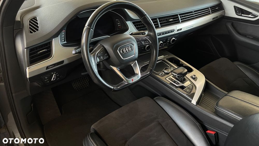 Audi Q7 3.0 TDI ultra Quattro Tiptronic - 20