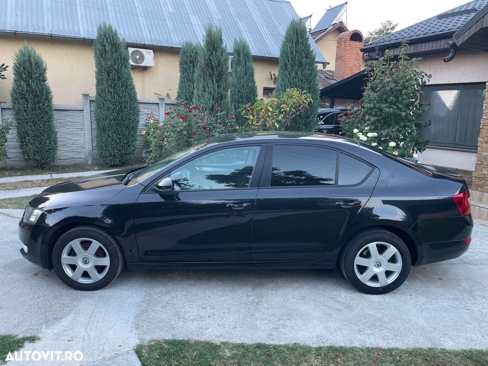 Skoda Octavia - 3