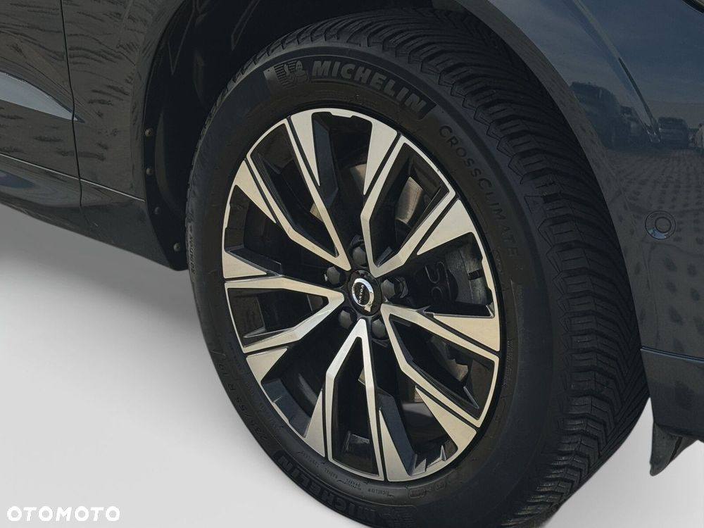 Volvo XC 60 B4 D Momentum - 30
