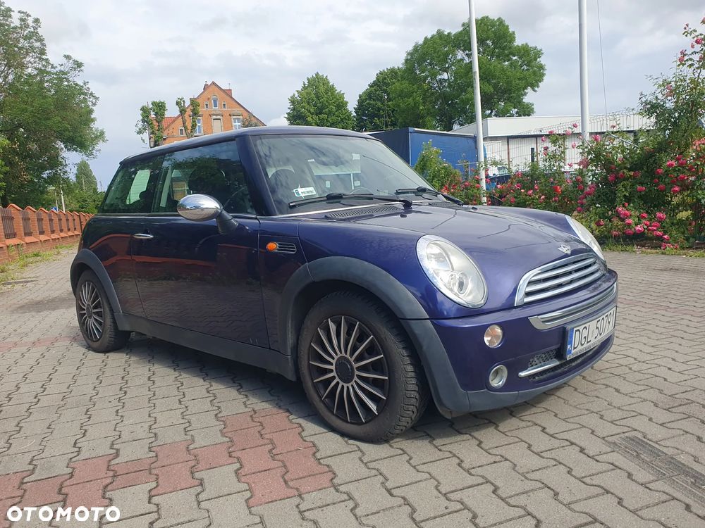 MINI ONE Seven - 3