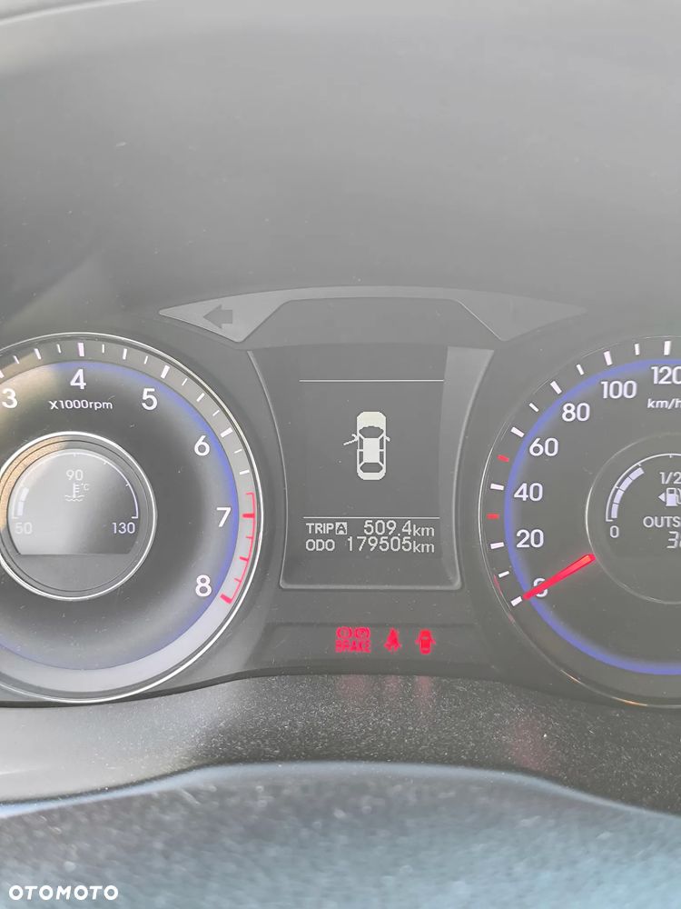 Hyundai i40 2.0 Premium - 10
