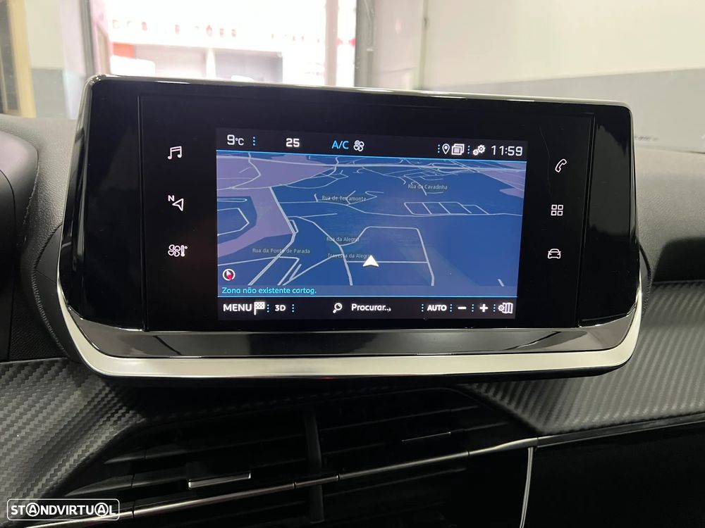 Peugeot 2008 1.2 PureTech Allure EAT8 - 10