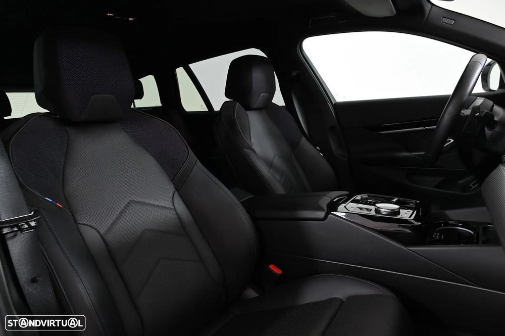 BMW 530 e Pack Desportivo M - 5