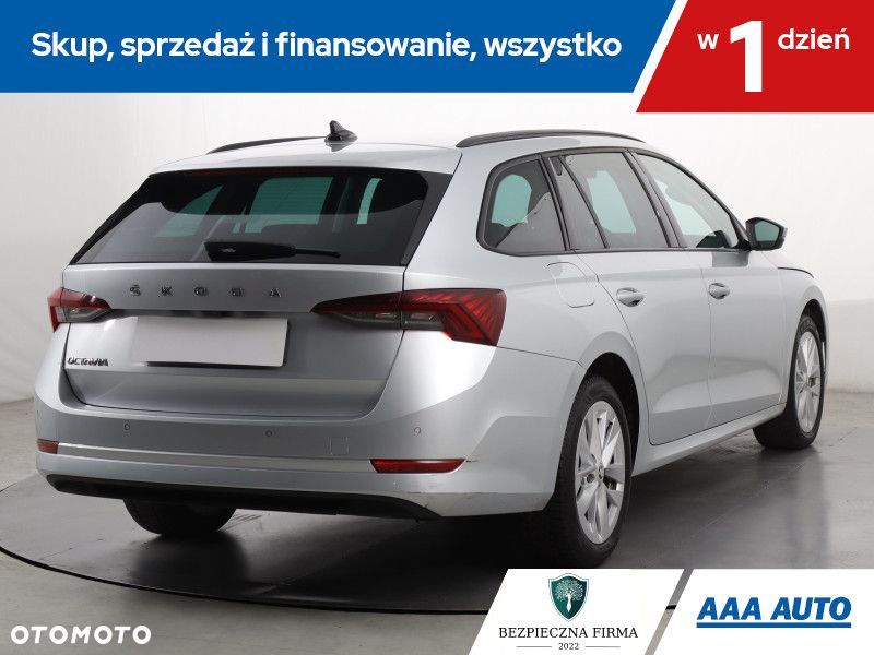 Skoda Octavia - 7