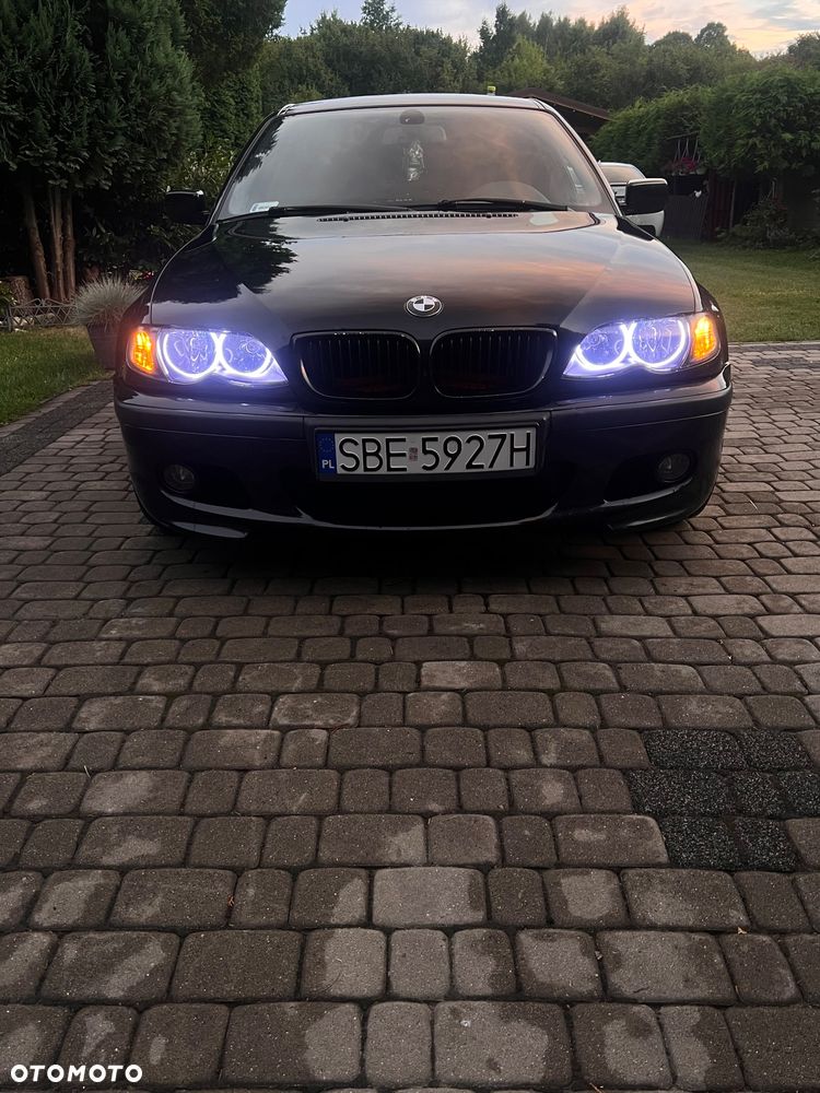 BMW Seria 3 318i - 3
