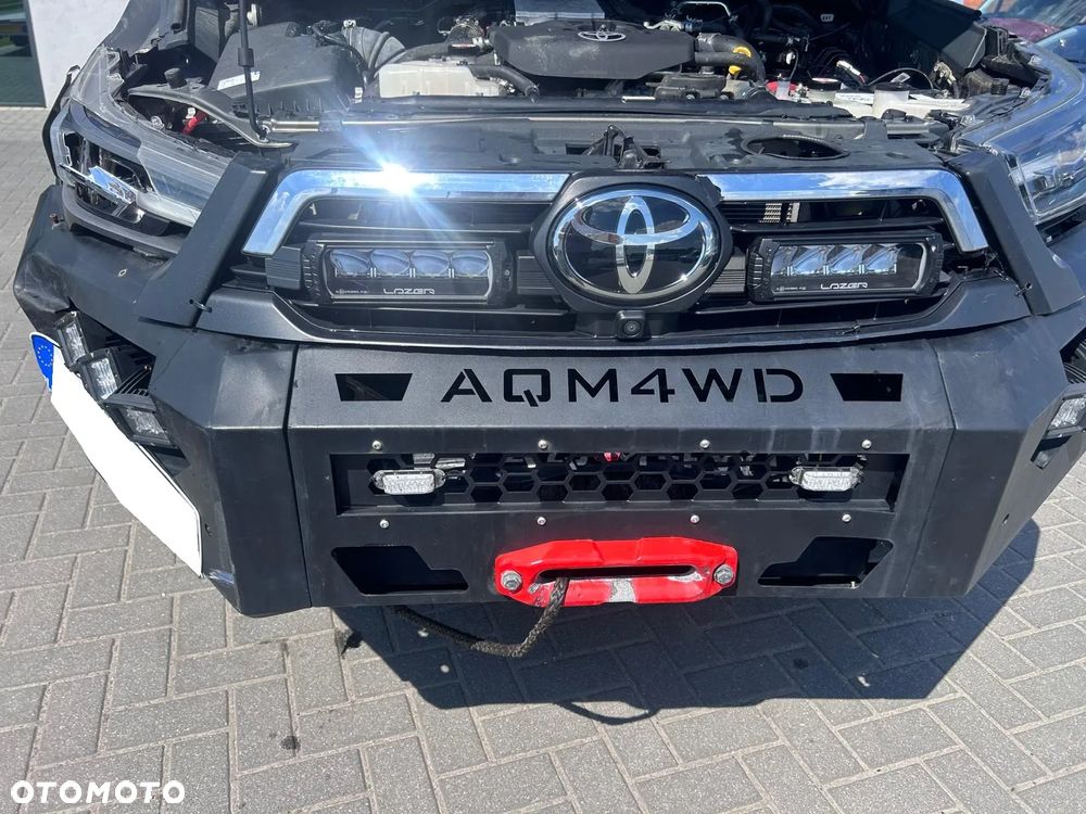 Toyota Hilux 2.8 D-4D Double Cab Invincible Sport 4x4 - 11