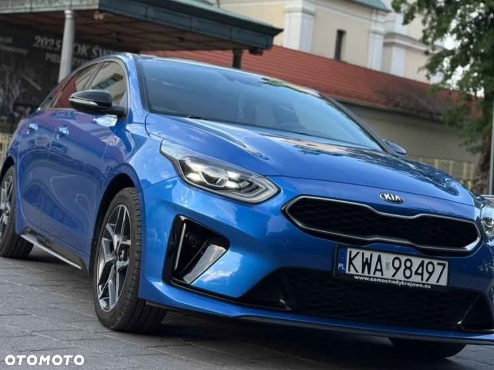 Kia ProCeed - 12