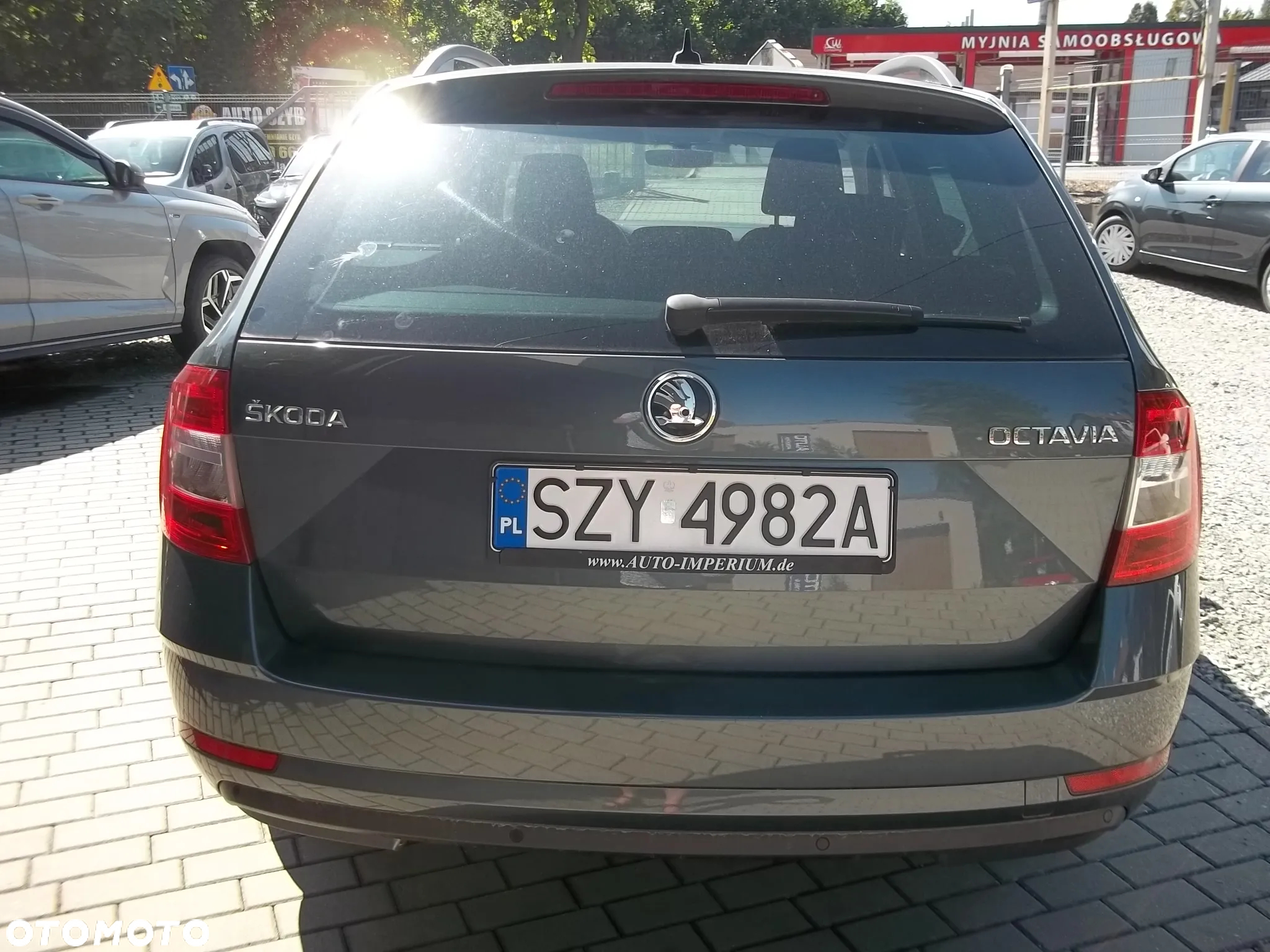 Skoda Octavia 2.0 TDI DSG Clever - 6