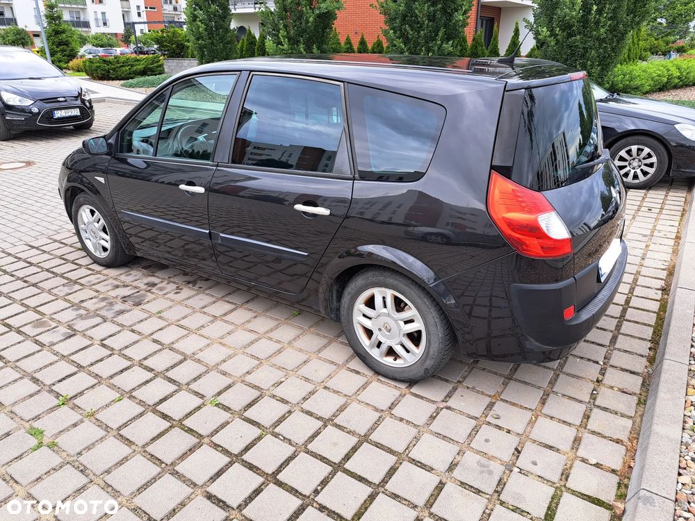Renault Grand Scenic - 6