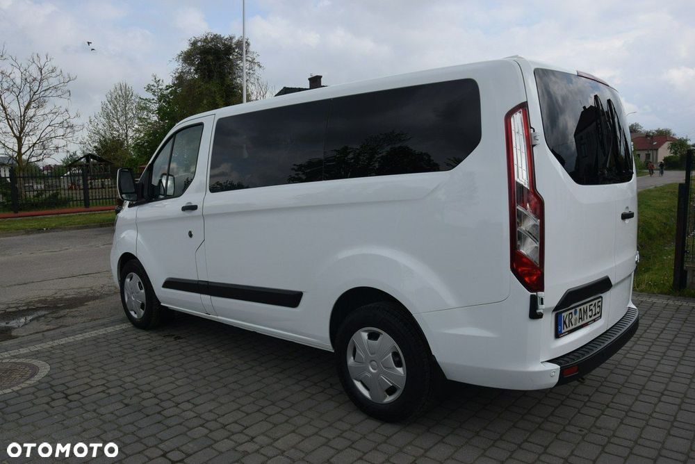 Ford Transit Custom - 13