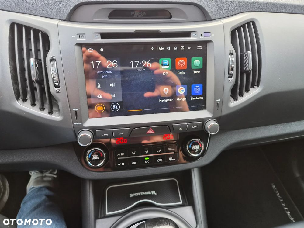 Kia Sportage 2.0 L - 40