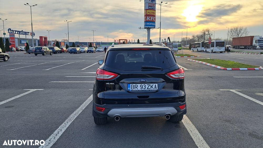 Ford Kuga 2.0 TDCi 4WD Powershift Titanium - 6
