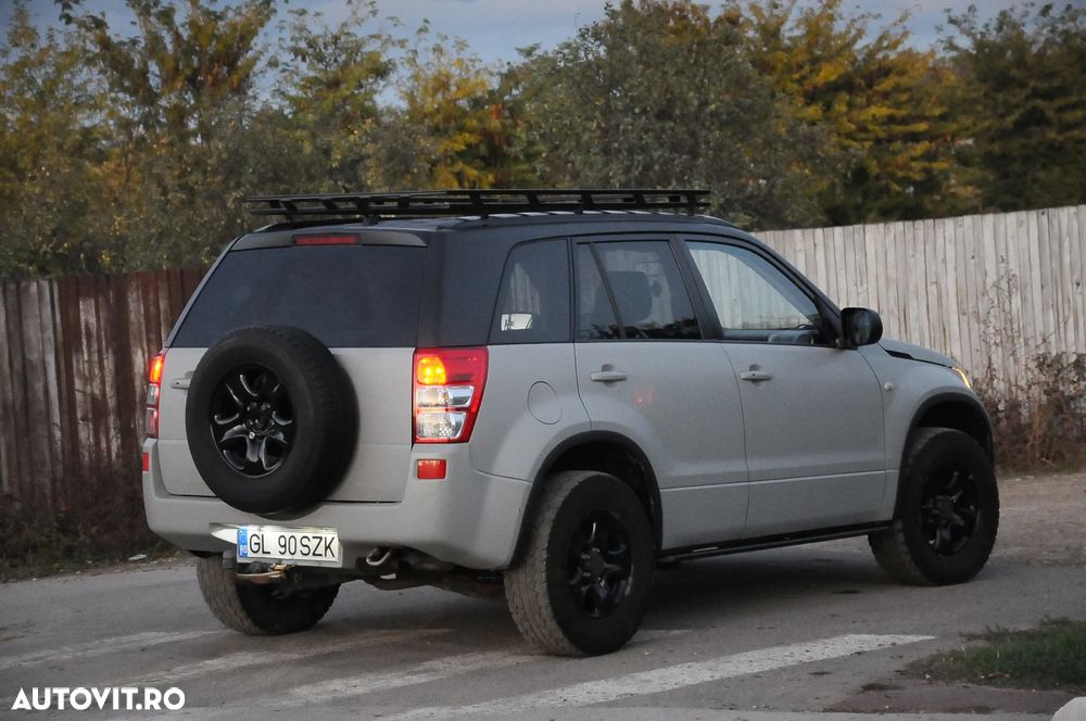 Suzuki Grand Vitara - 3