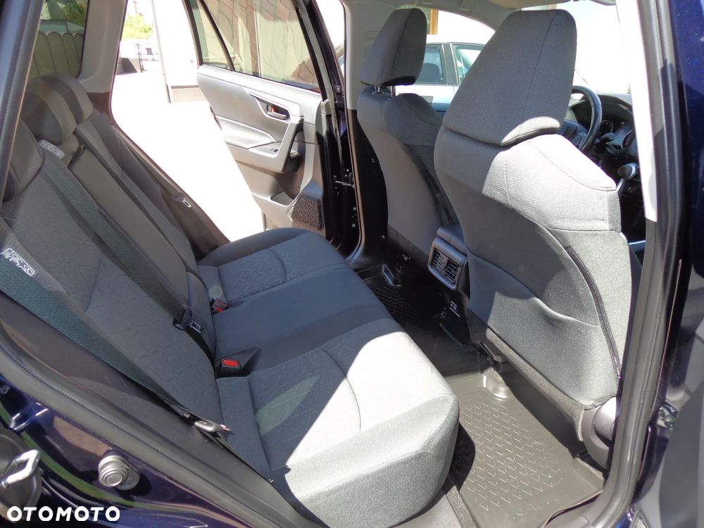 Toyota RAV4 2.0 Active 4x2 - 13