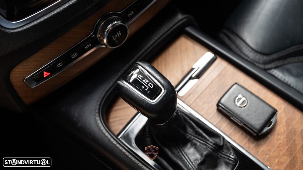 Volvo XC 90 2.0 D4 Inscription - 32