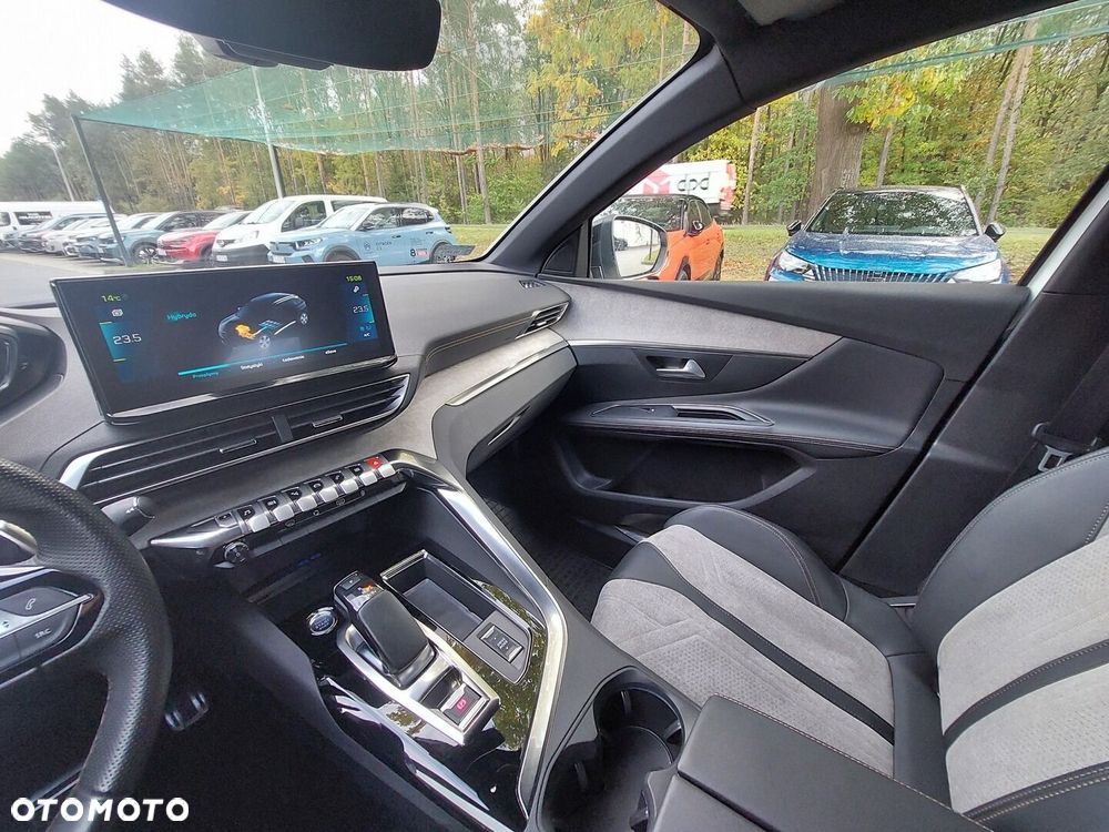Peugeot 3008 1.6 PureTech Hybrid PHEV GT Pack S&S EAT8 - 19