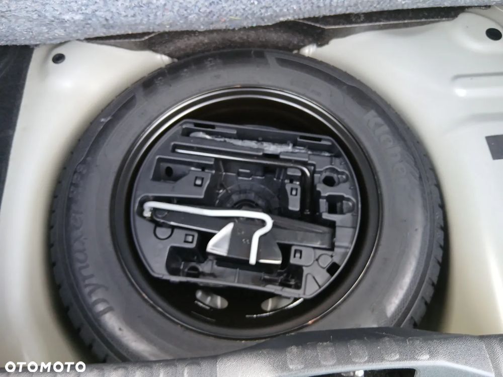 Citroën C3 1.2 PureTech Shine - 19