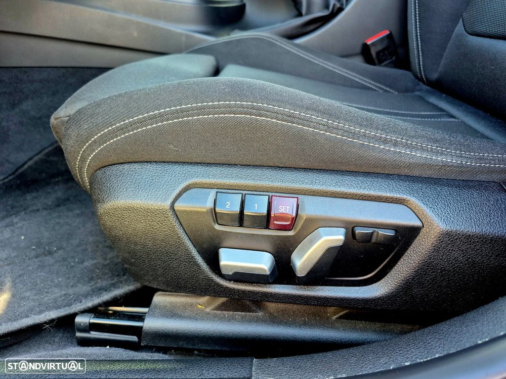 BMW 330 e iPerformance Line Sport Shadow - 17