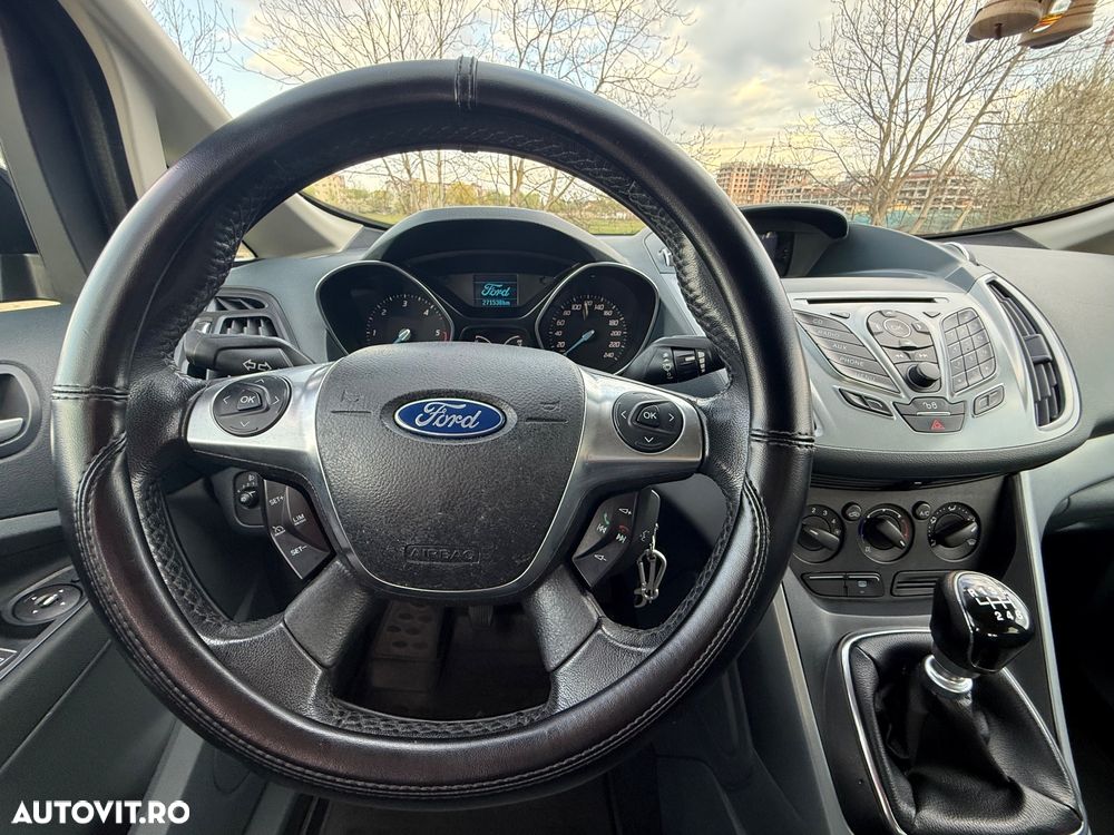 Ford Grand C-Max - 10