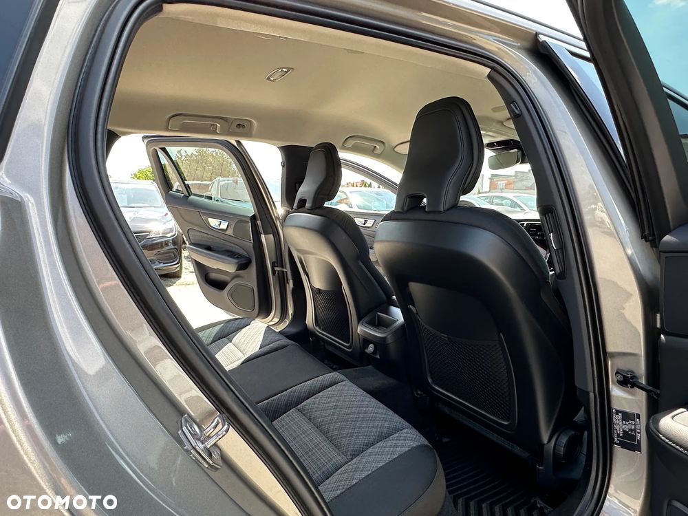 Volvo V60 - 24