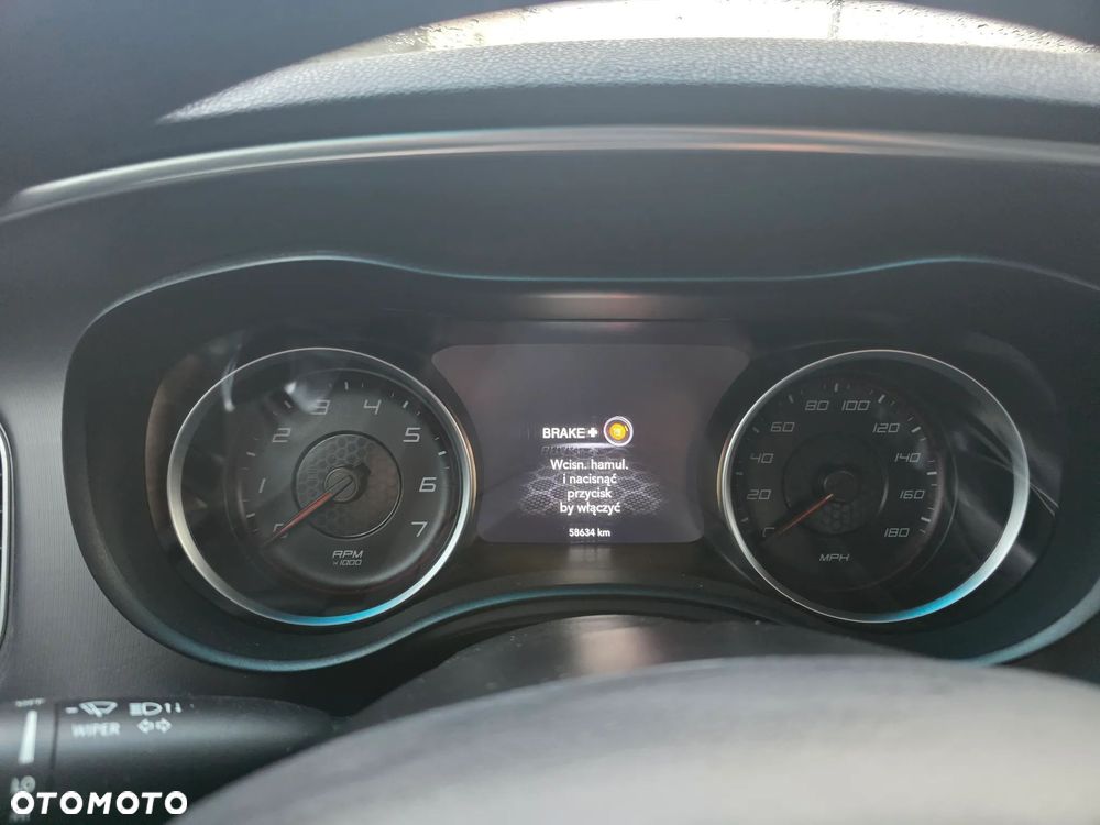 Dodge Charger 6.4 Scat Pack - 4